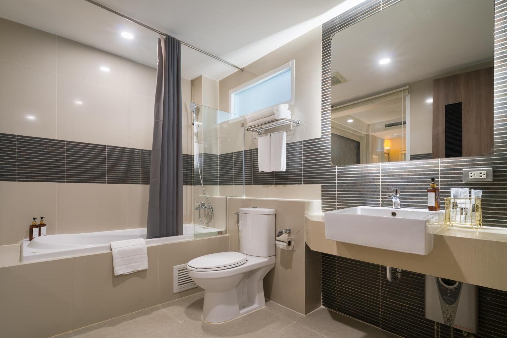 Aspira Suites Sukhumvit 20 Bangkok Eksteriør bilde